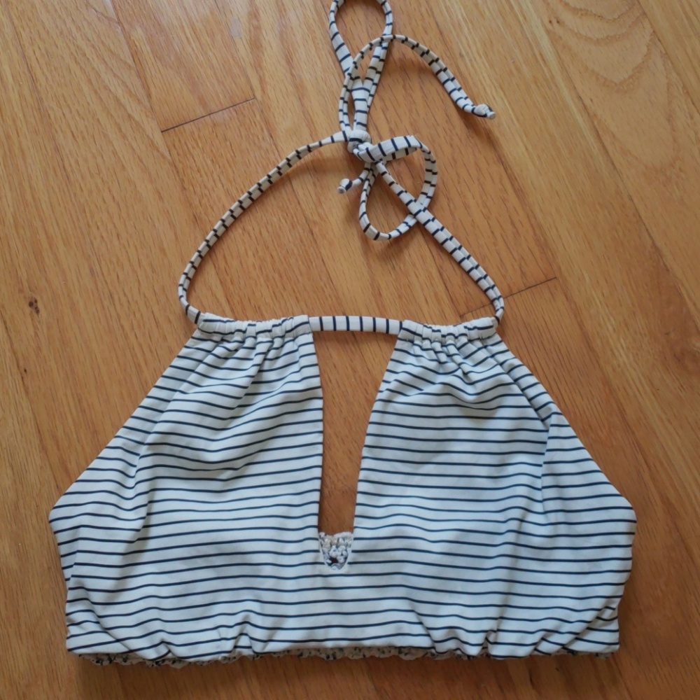 Frankies Bikinis "Koa" Crochet Top - Hamptons